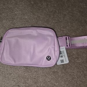 NWT Lululemon Everywhere Belt Bag 1L*Wordmark Vitapink White Opal